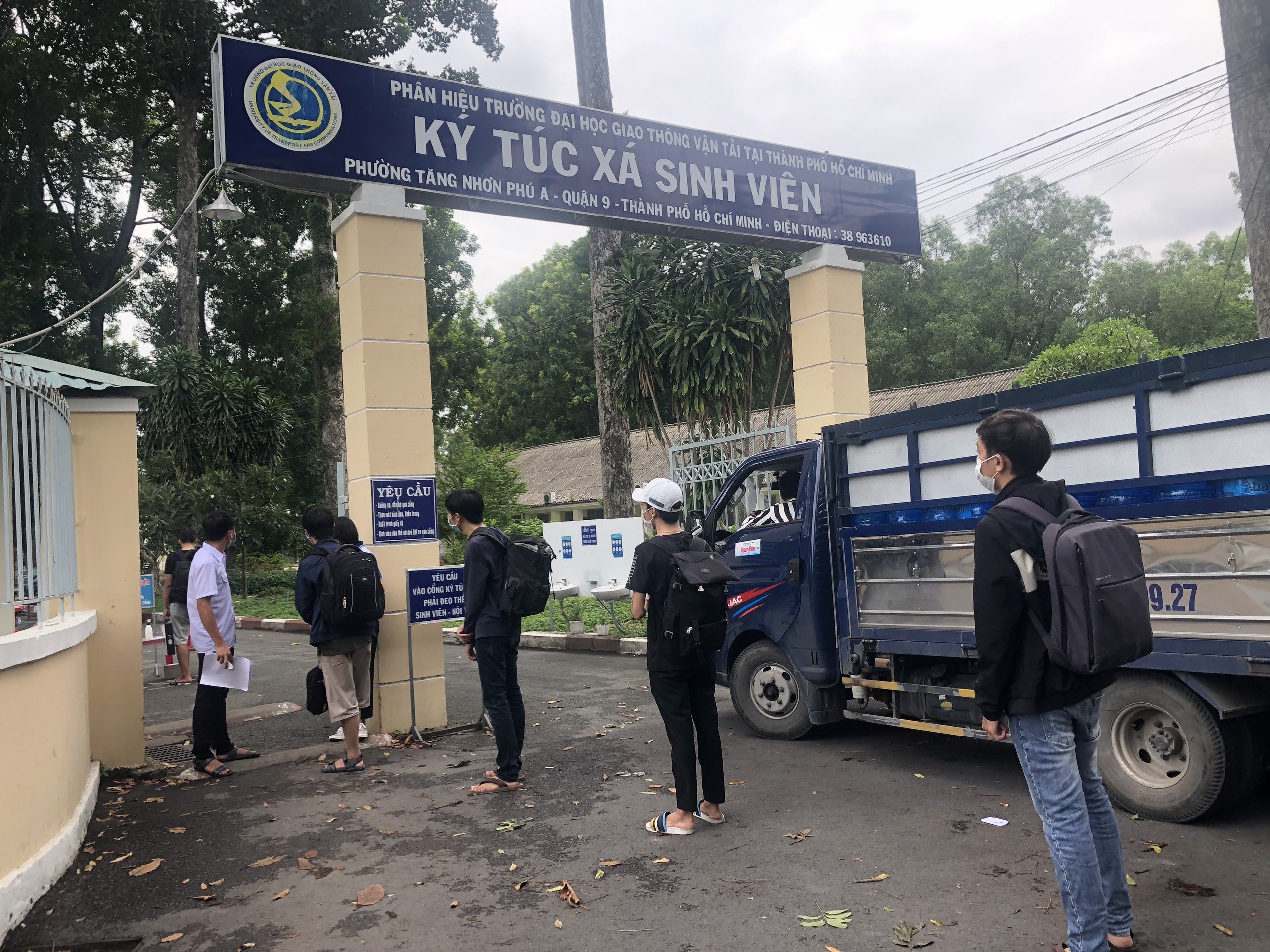Phân hiệu Đại học Giao thông vận tải chung tay cùng chính quyền phòng chống dịch COVID-19