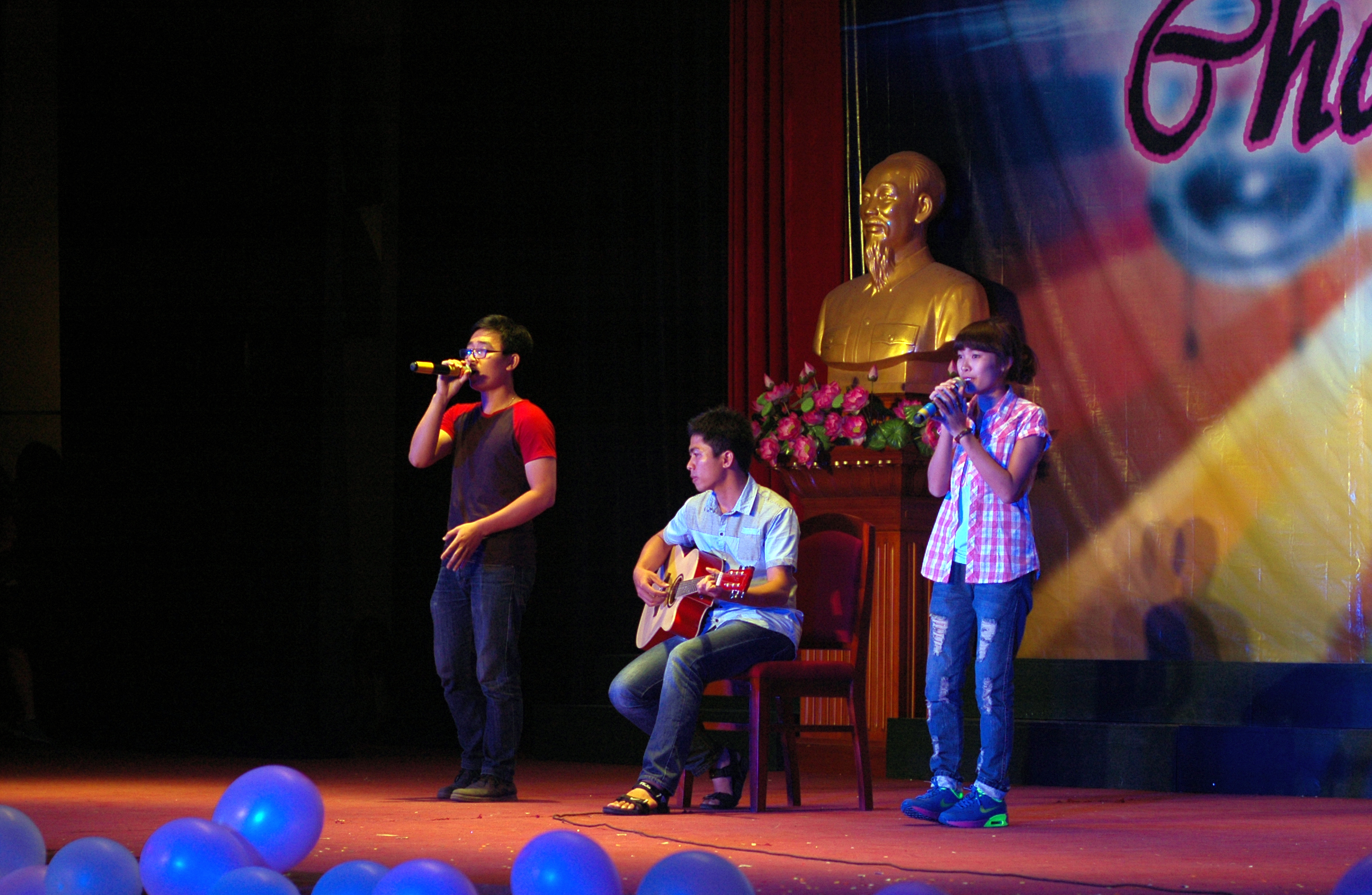 Đêm văn nghệ Chào K55
