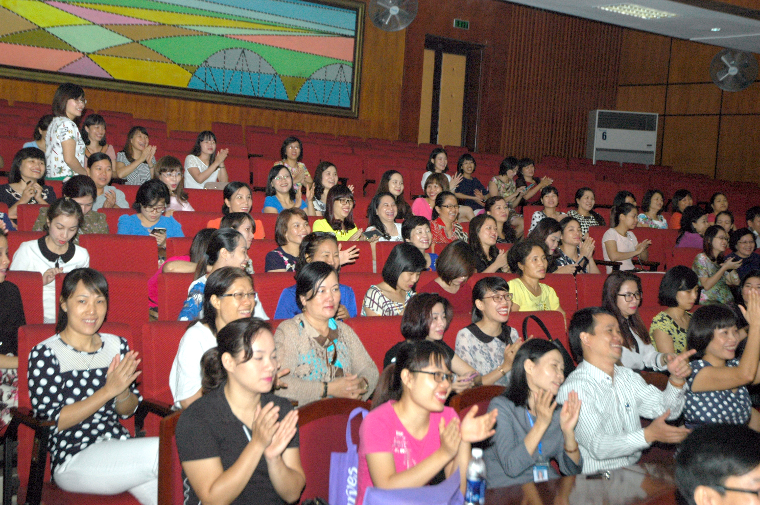 Kỷ niệm 80 năm ngày Thành lập Hội LHPN Việt Nam (20/10/1930 - 20/10/2015)